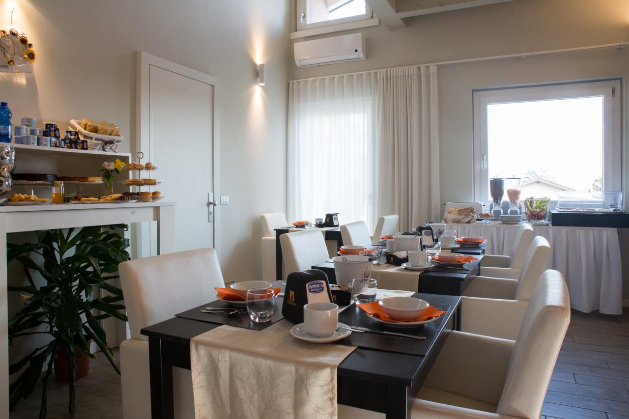 B&B Gardacharme Desenzano del Garda Exterior foto