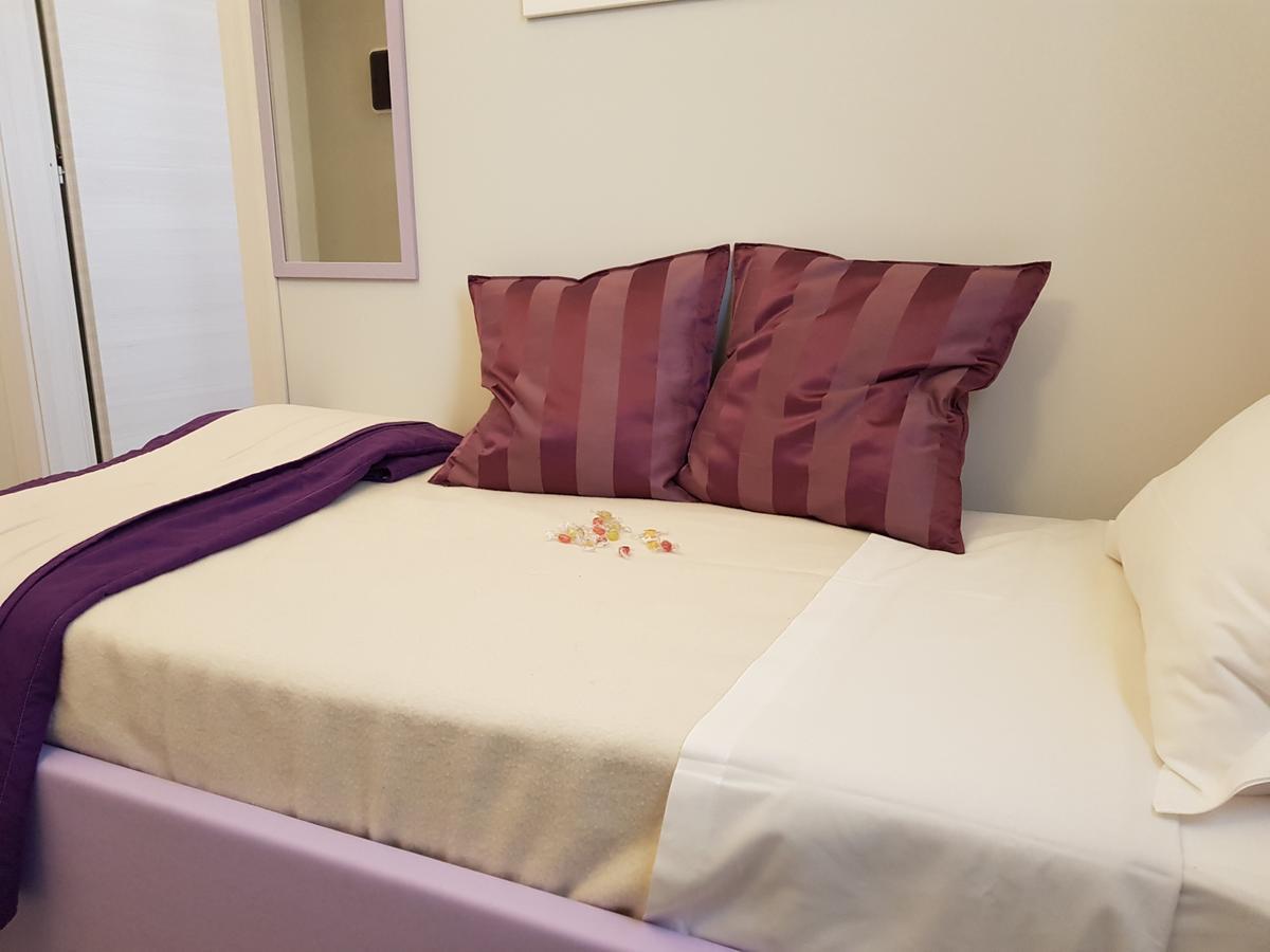 B&B Gardacharme Desenzano del Garda Exterior foto